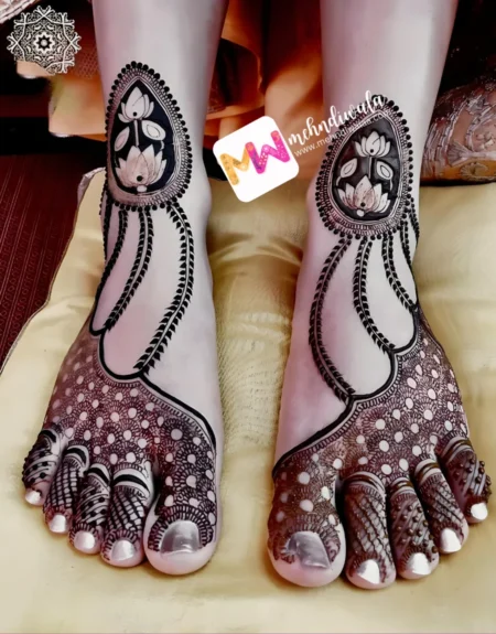 Madhubani- Flowers, Leaves, Design