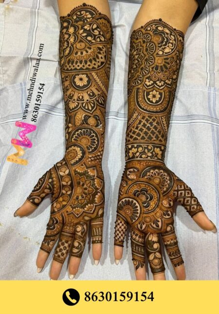 Simple designer mehndi