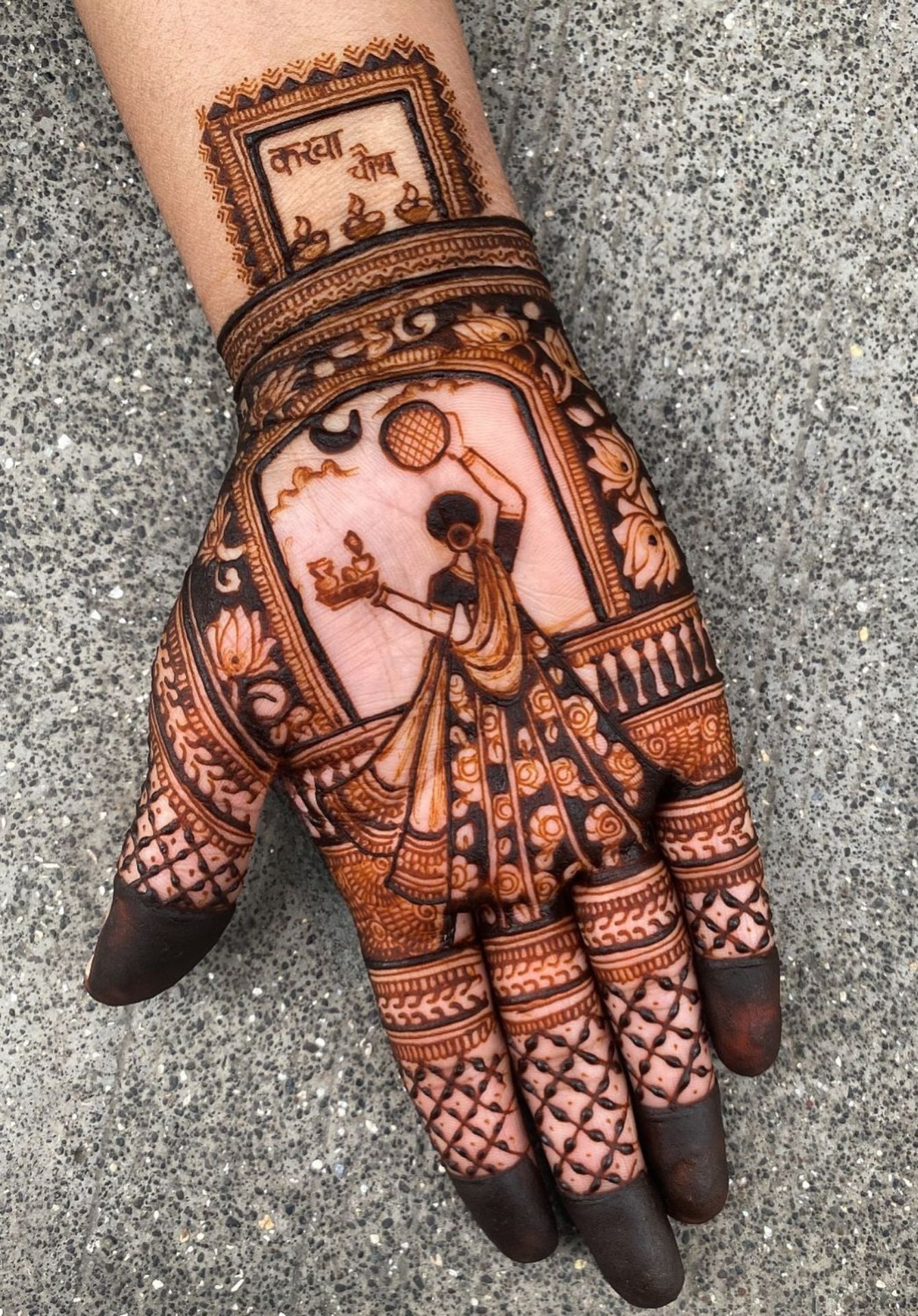 karwa chauth mehndi