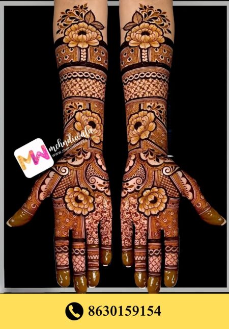 Simple designer mehndi