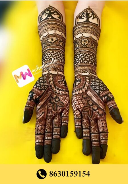 Simple designer mehndi