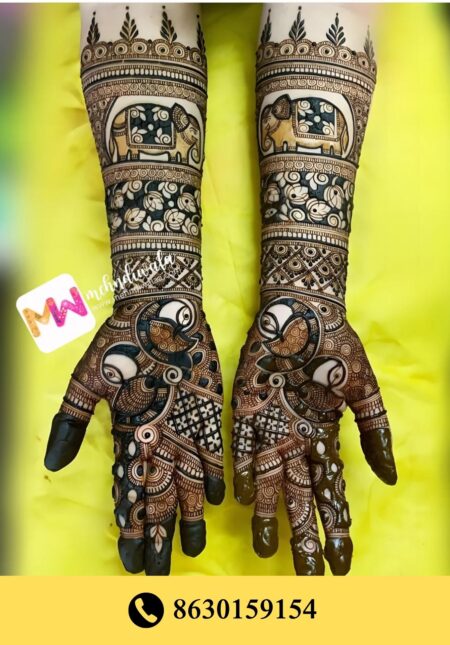 Simple designer mehndi