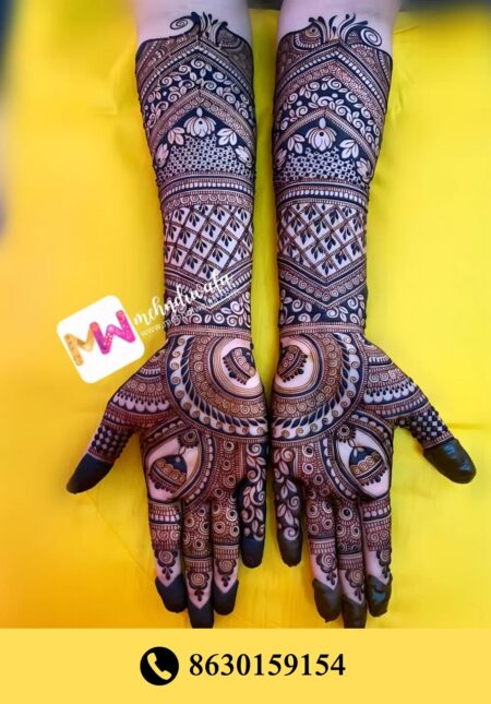 Simple designer mehndi