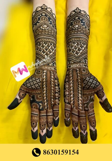 Simple designer mehndi