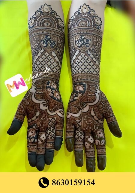 Simple designer mehndi