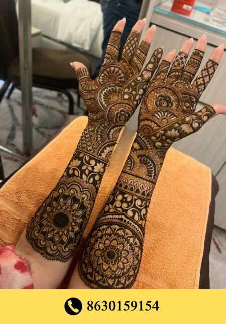 Simple designer mehndi