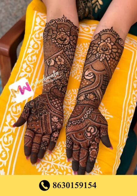 Simple designer mehndi