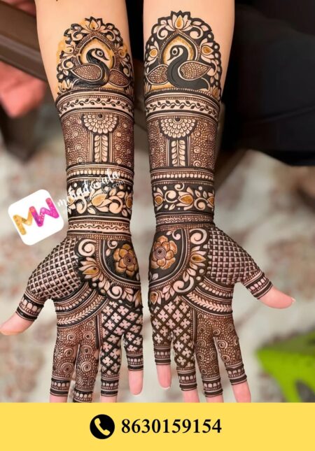 Simple designer mehndi