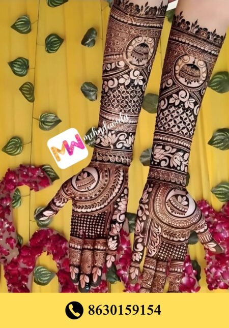 Simple designer mehndi